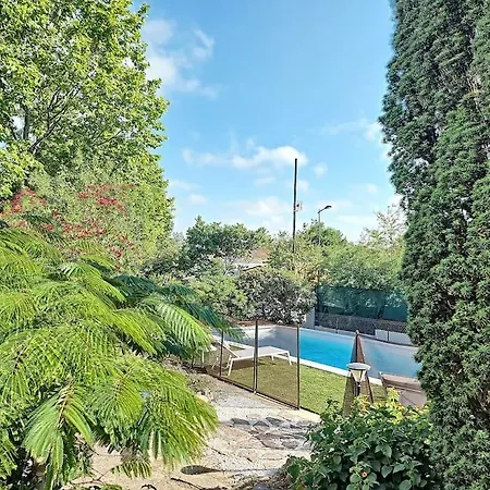 Grande Entièrement Rénovée Avec Piscine Pinet (Herault)