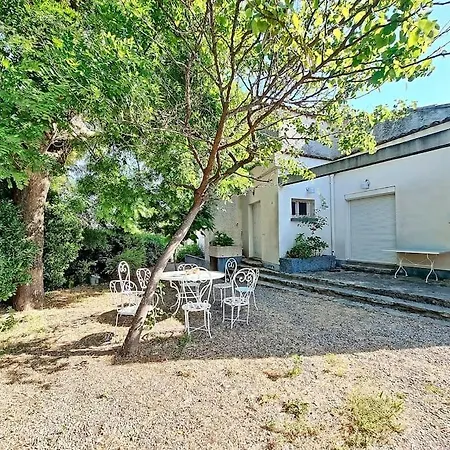Grande Entièrement Rénovée Avec Piscine Villa *